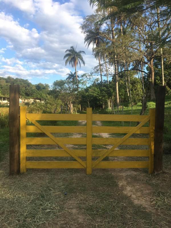 Lote, Bandeirinhas, 3 Quartos, 10 Vagas