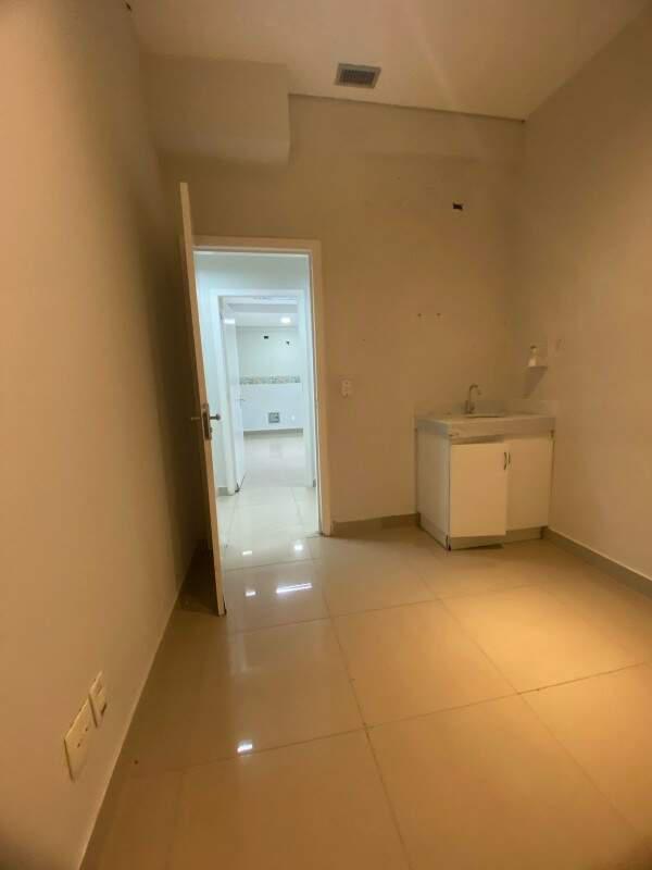 Andar, Jardim Bandeirantes, 0 Quarto, 7 Vagas