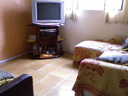 Casa, Vila Pérola, 3 Quartos, 4 Vagas, 1 Suíte