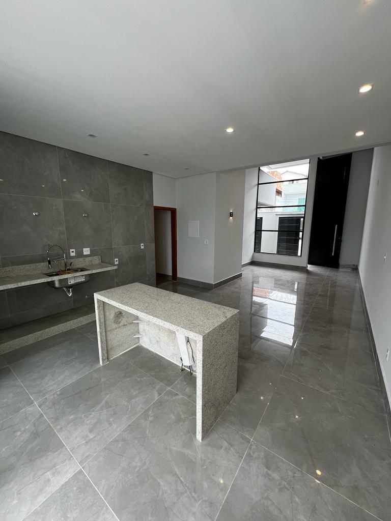 Casa, Campos Elíseos, 3 Quartos, 3 Vagas, 1 Suíte