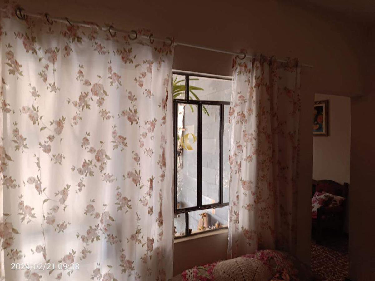 Casa, Vale das Palmeiras, 2 Quartos, 1 Vaga