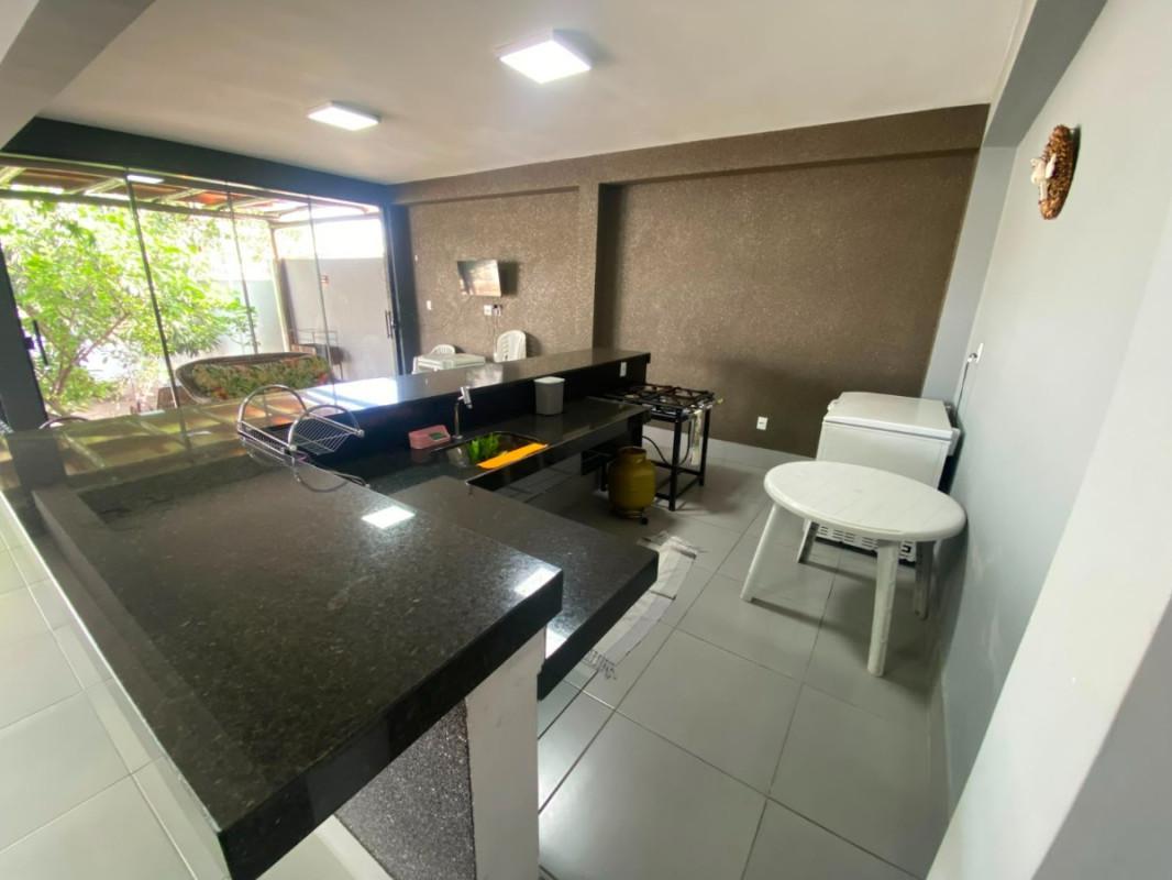 Fazenda, Barreiro, 2 Quartos, 4 Vagas