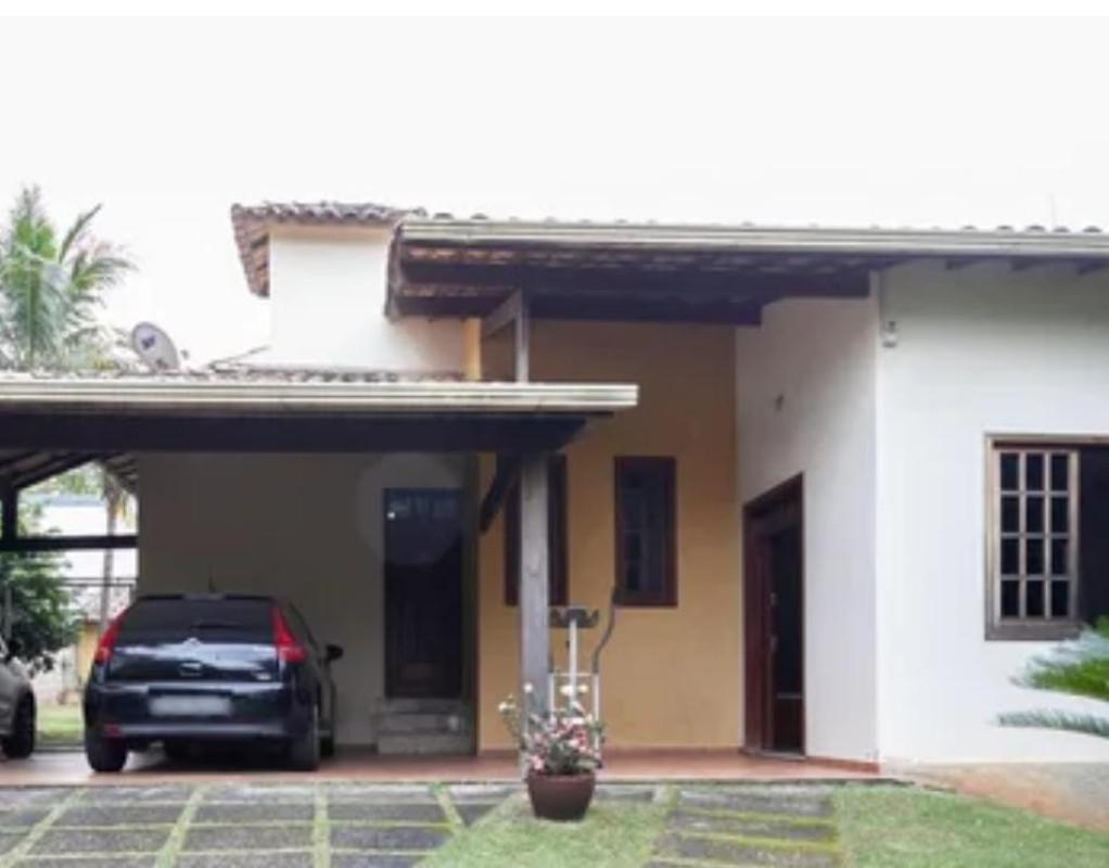 Casa, Bandeirantes (pampulha), 4 Quartos, 8 Vagas, 1 Suíte