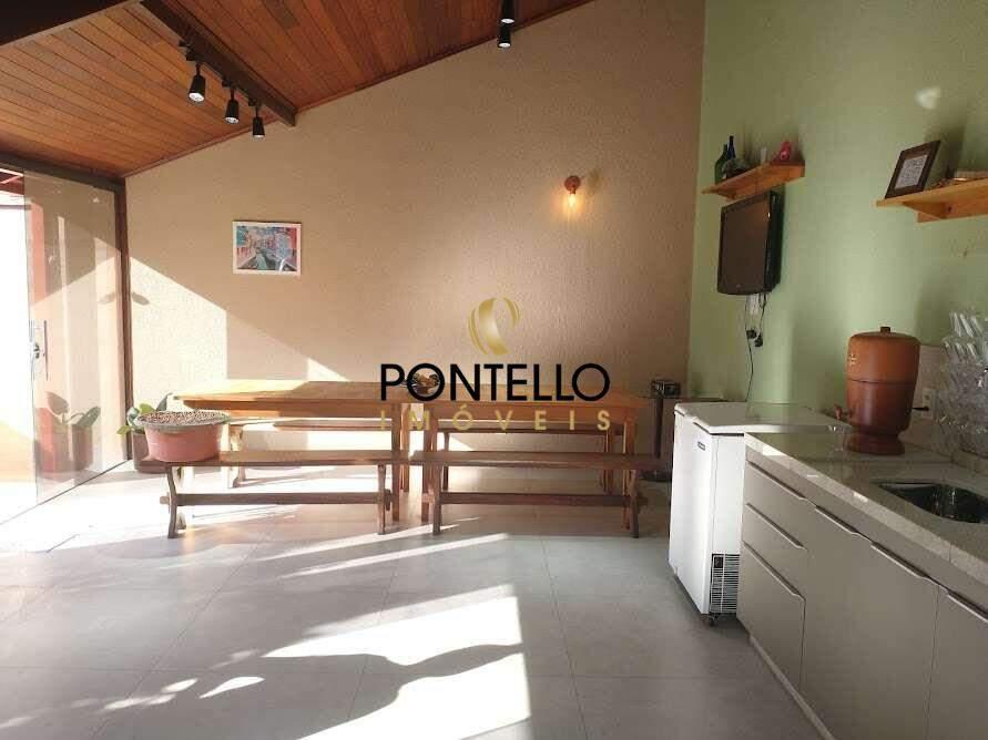 Casa, São José, 3 Quartos, 4 Vagas, 2 Suítes