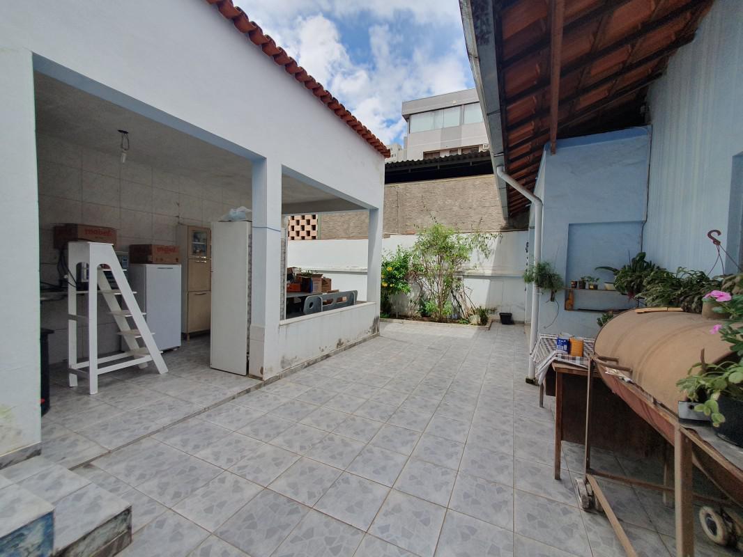 Casa, Nova Suíssa, 4 Quartos, 2 Vagas, 1 Suíte