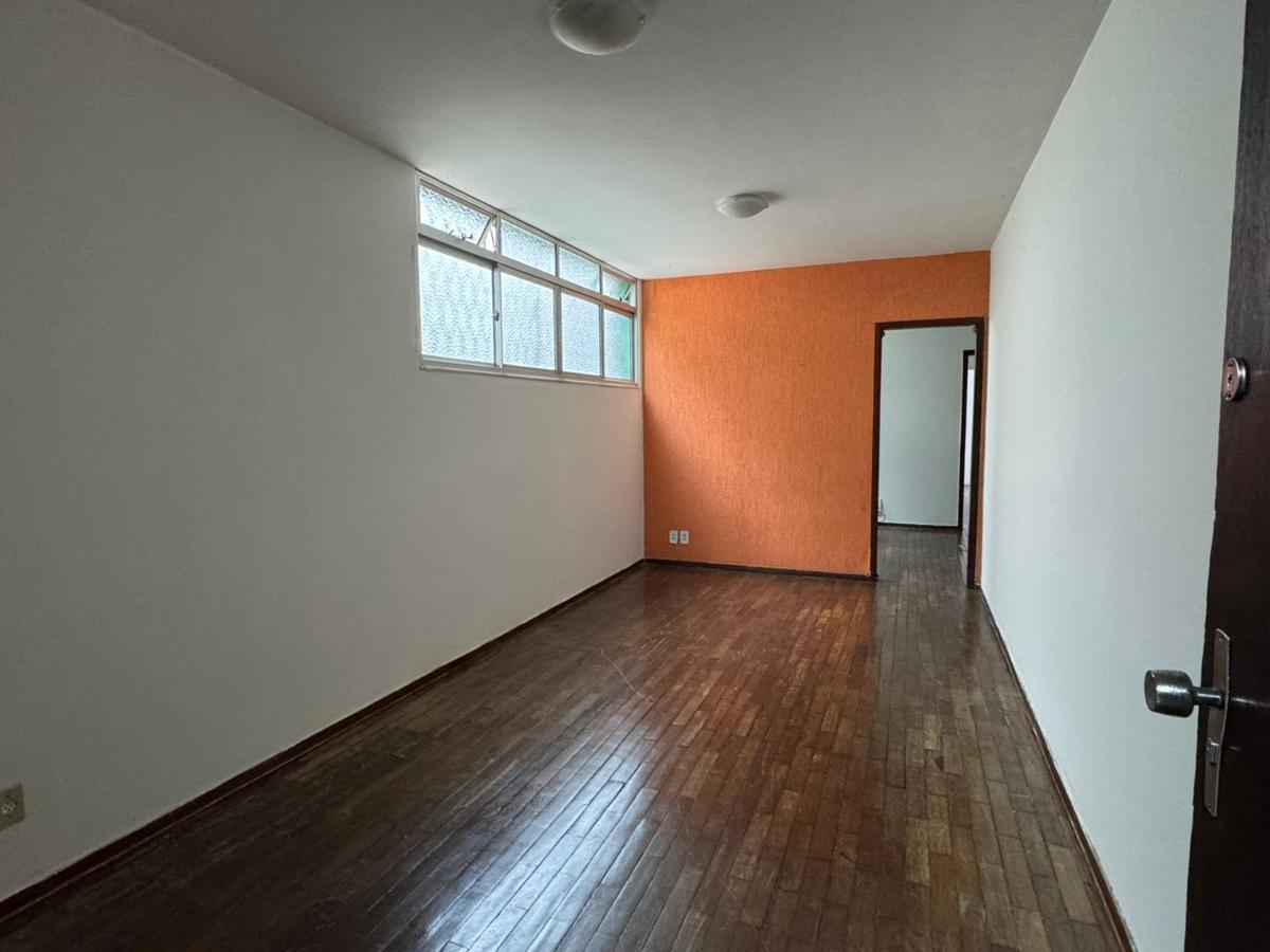 Apartamento, Colégio Batista, 3 Quartos, 1 Vaga