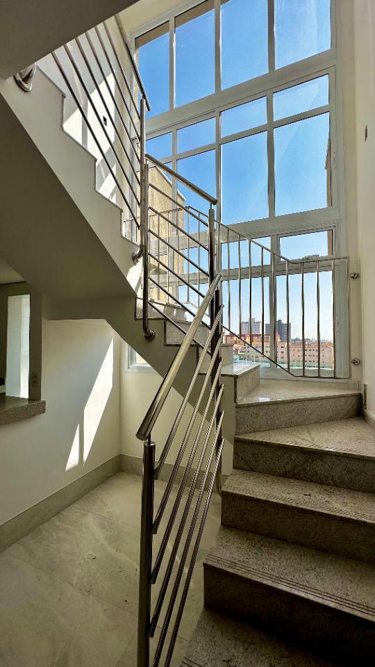 Cobertura, Santa Efigênia, 2 Quartos, 2 Vagas, 1 Suíte