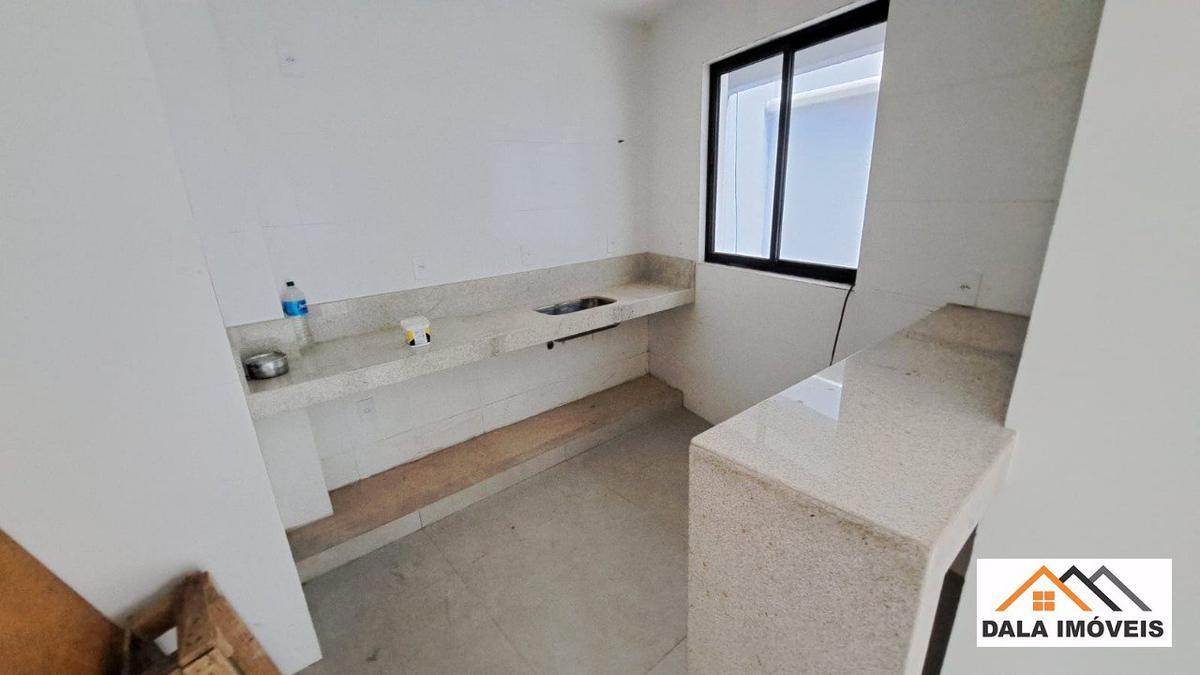 Casa, Planalto, 3 Quartos, 2 Vagas, 1 Suíte