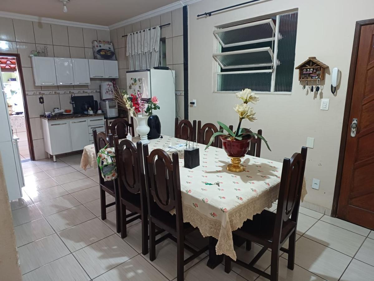 Casa, Filadélfia, 3 Quartos, 3 Vagas