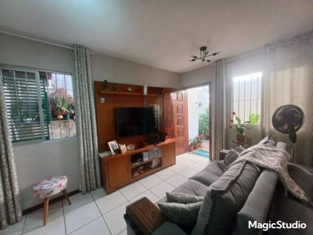Casa, São João Batista (venda Nova), 2 Quartos, 0 Vaga