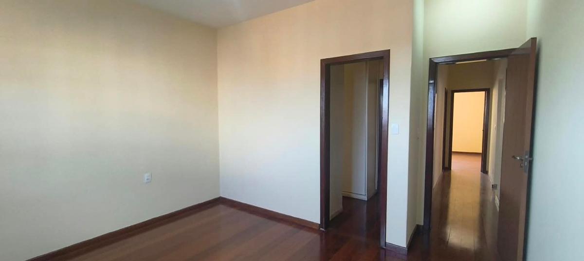 Casa, Pirajá, 3 Quartos, 2 Vagas, 1 Suíte