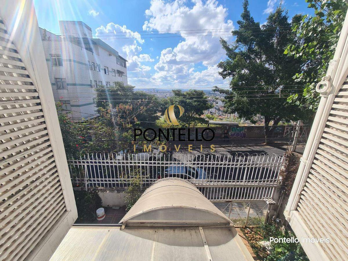 Casa, São Lucas, 5 Quartos, 2 Vagas, 1 Suíte