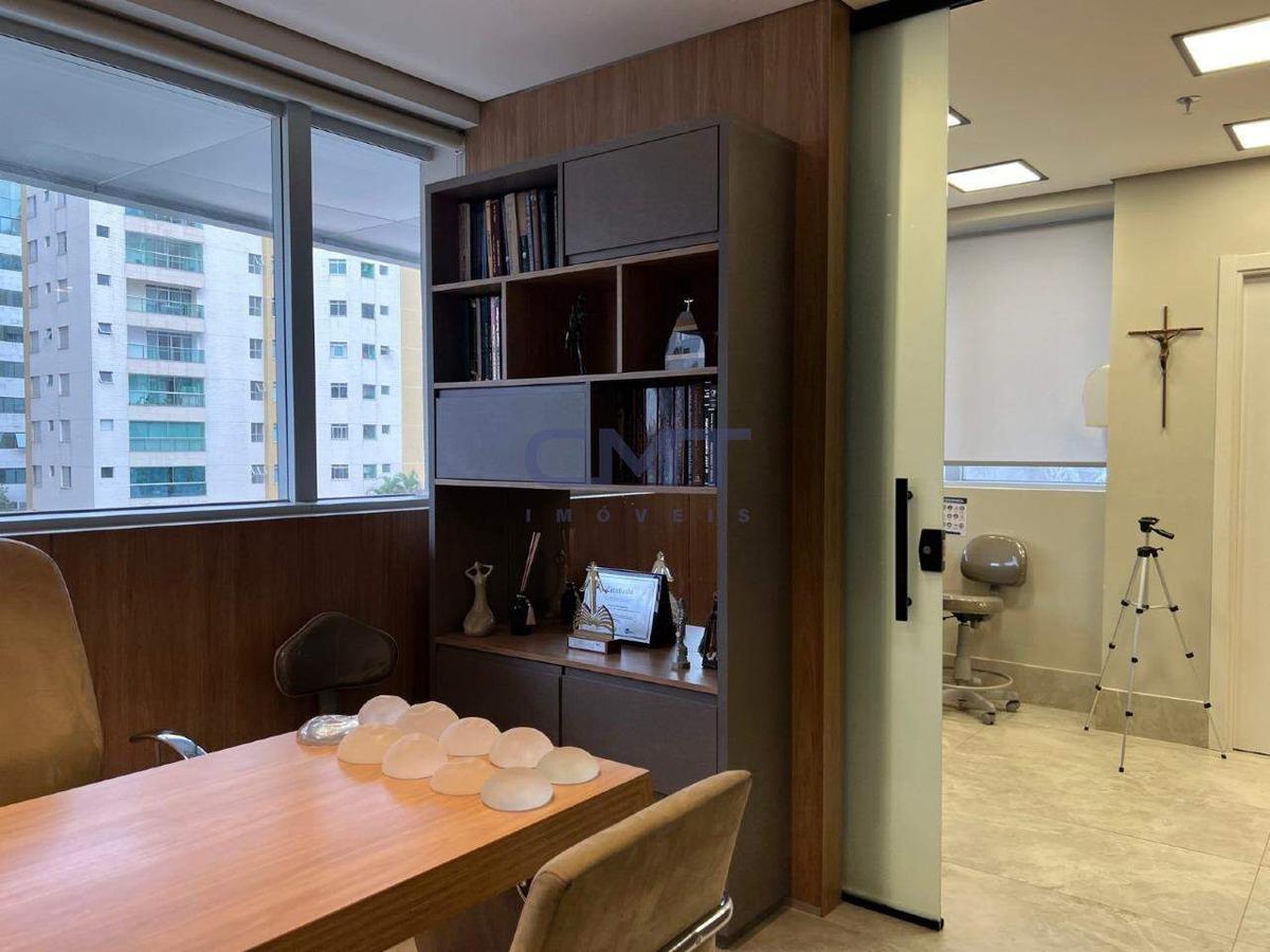 Sala, Savassi, 0 Quarto, 2 Vagas