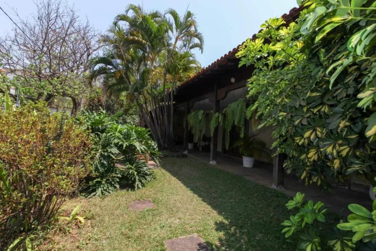Casa, São Bento, 4 Quartos, 8 Vagas, 2 Suítes