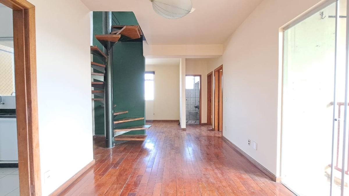 Cobertura, Santa Cruz, 3 Quartos, 2 Vagas, 1 Suíte