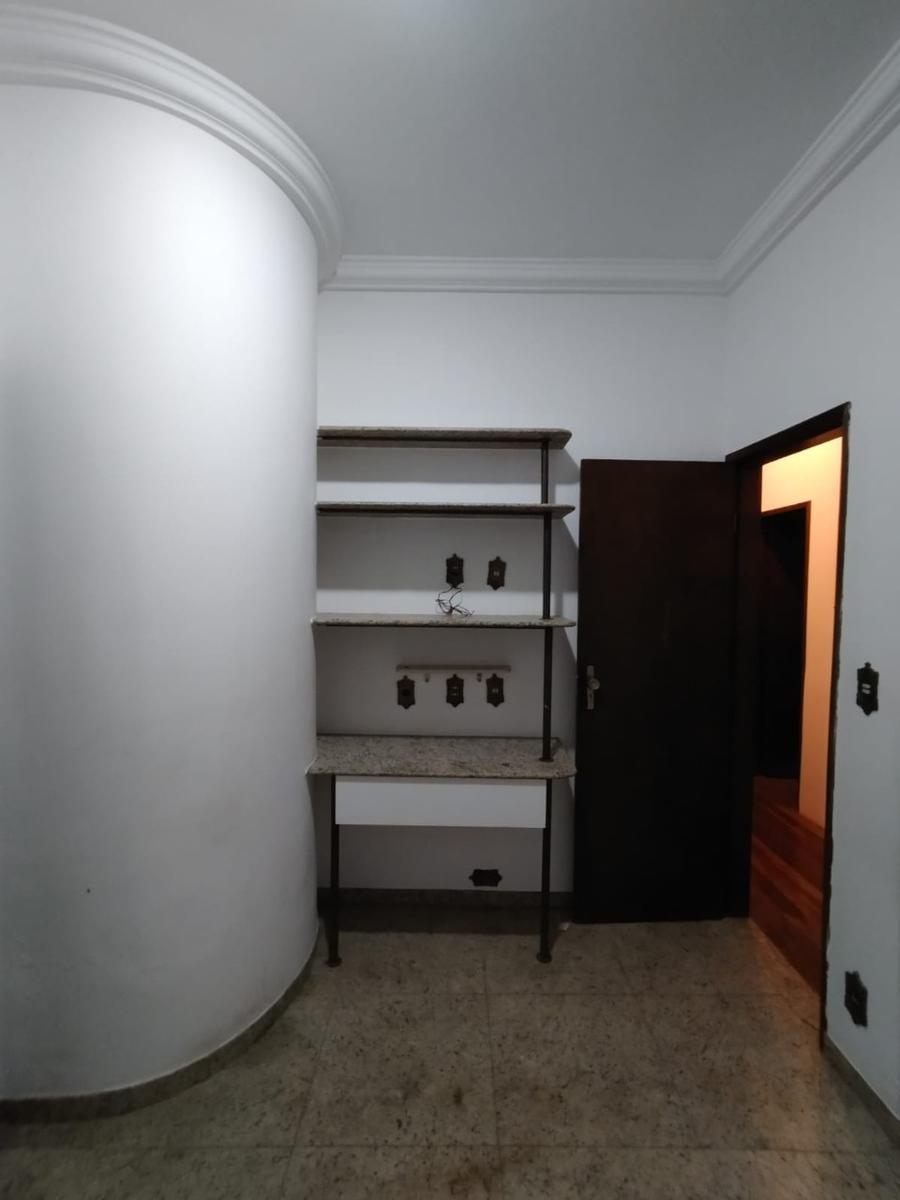 Casa, Cidade Nova, 4 Quartos, 4 Vagas, 1 Suíte