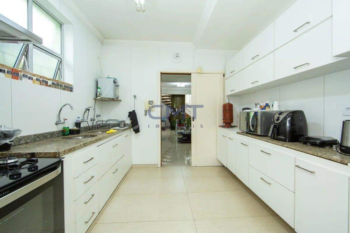 Casa, Prado, 5 Quartos, 6 Vagas, 2 Suítes