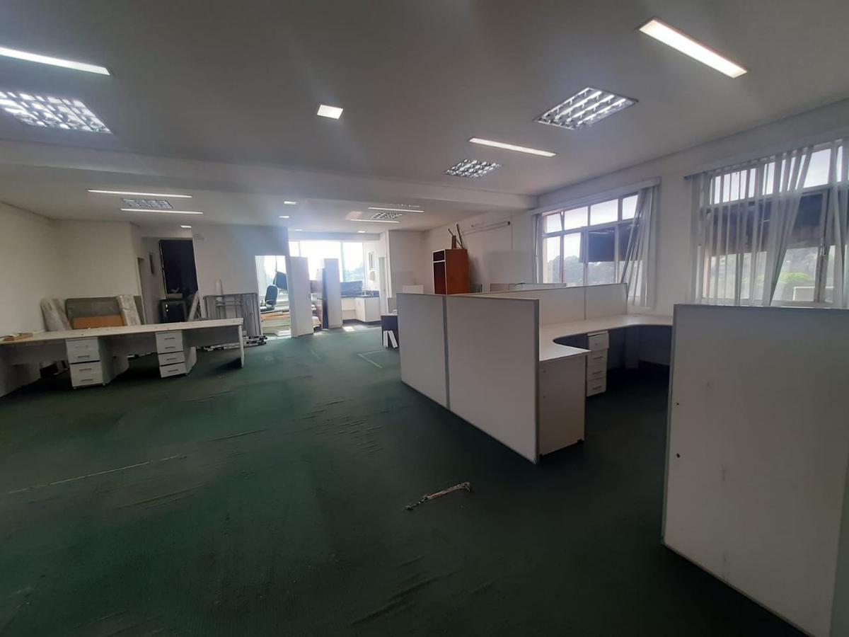 Sala, Barro Preto, 0 Quarto, 0 Vaga