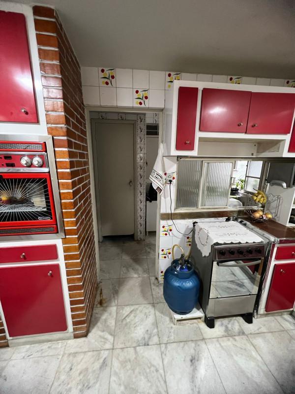 Apartamento, Centro, 3 Quartos, 0 Vaga, 1 Suíte
