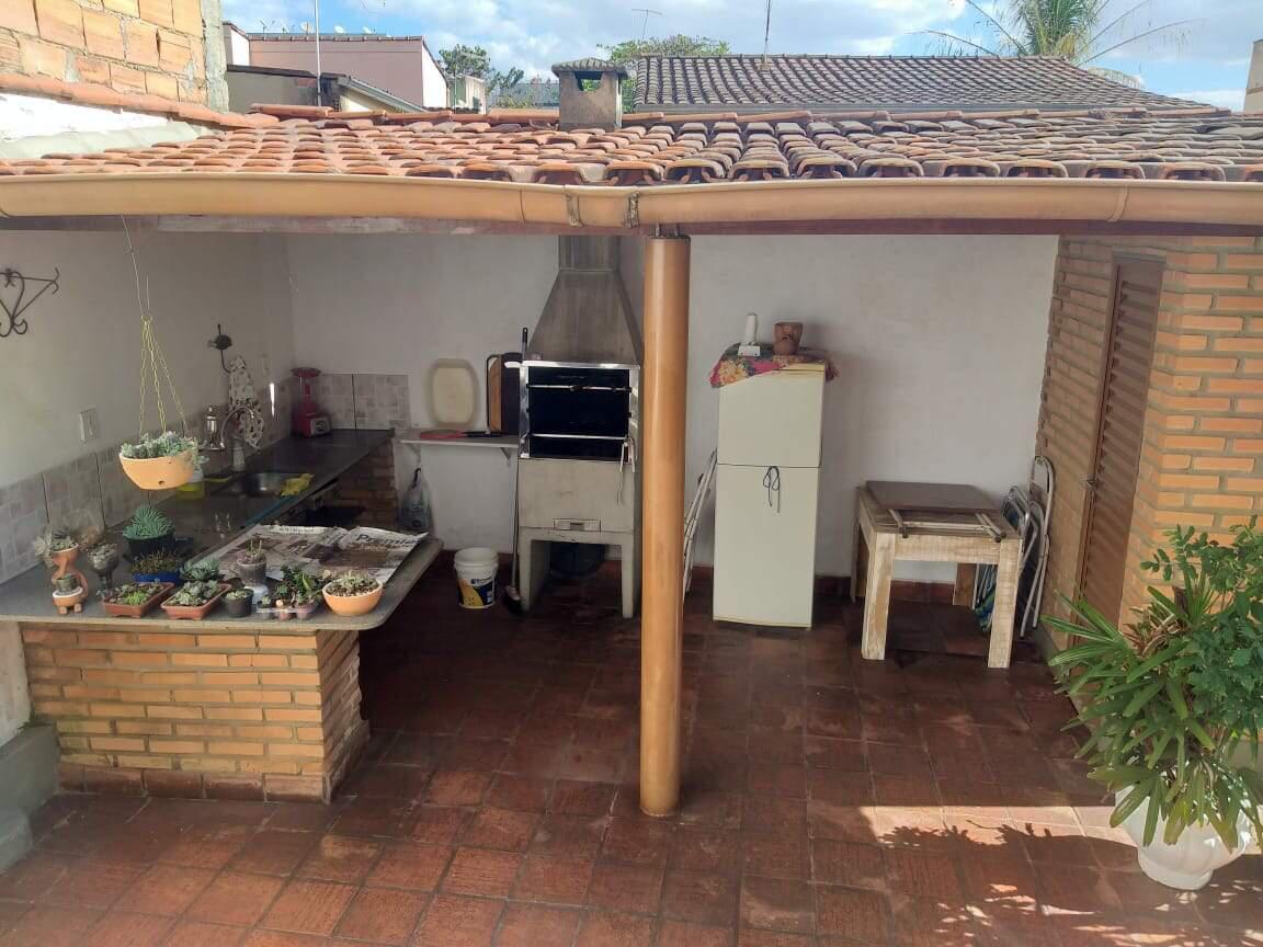 Casa, Havaí, 6 Quartos, 3 Vagas, 1 Suíte
