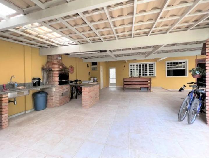 Casa, São Luiz (pampulha), 5 Quartos, 8 Vagas, 2 Suítes