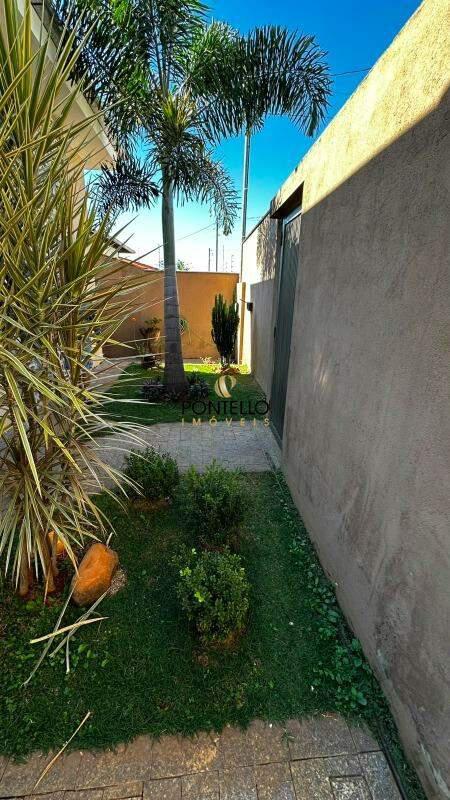 Casa, Nossa Senhora do Carmo, 3 Quartos, 2 Vagas, 1 Suíte