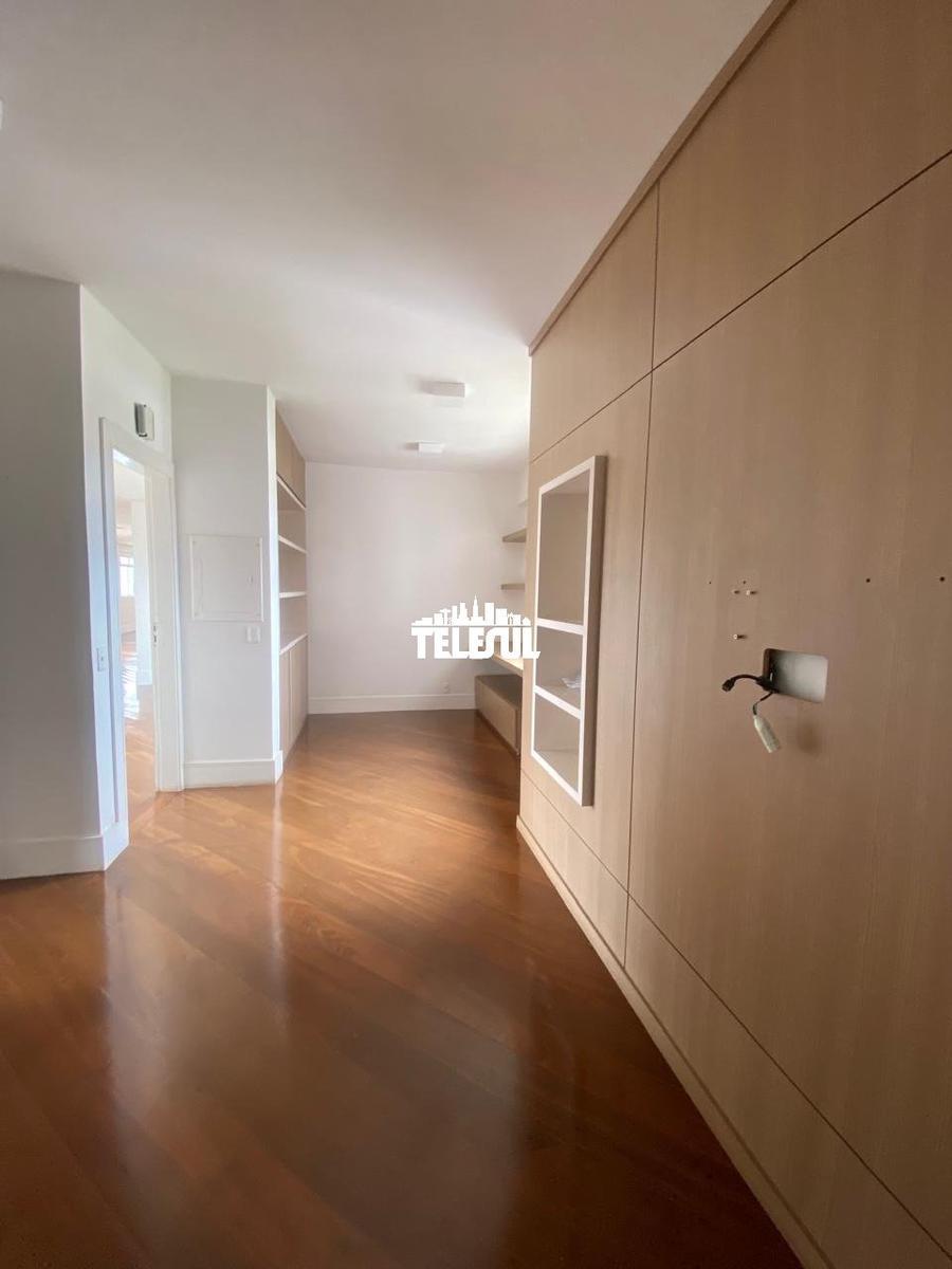 Apartamento, Centro, 4 Quartos, 2 Vagas, 2 Suítes