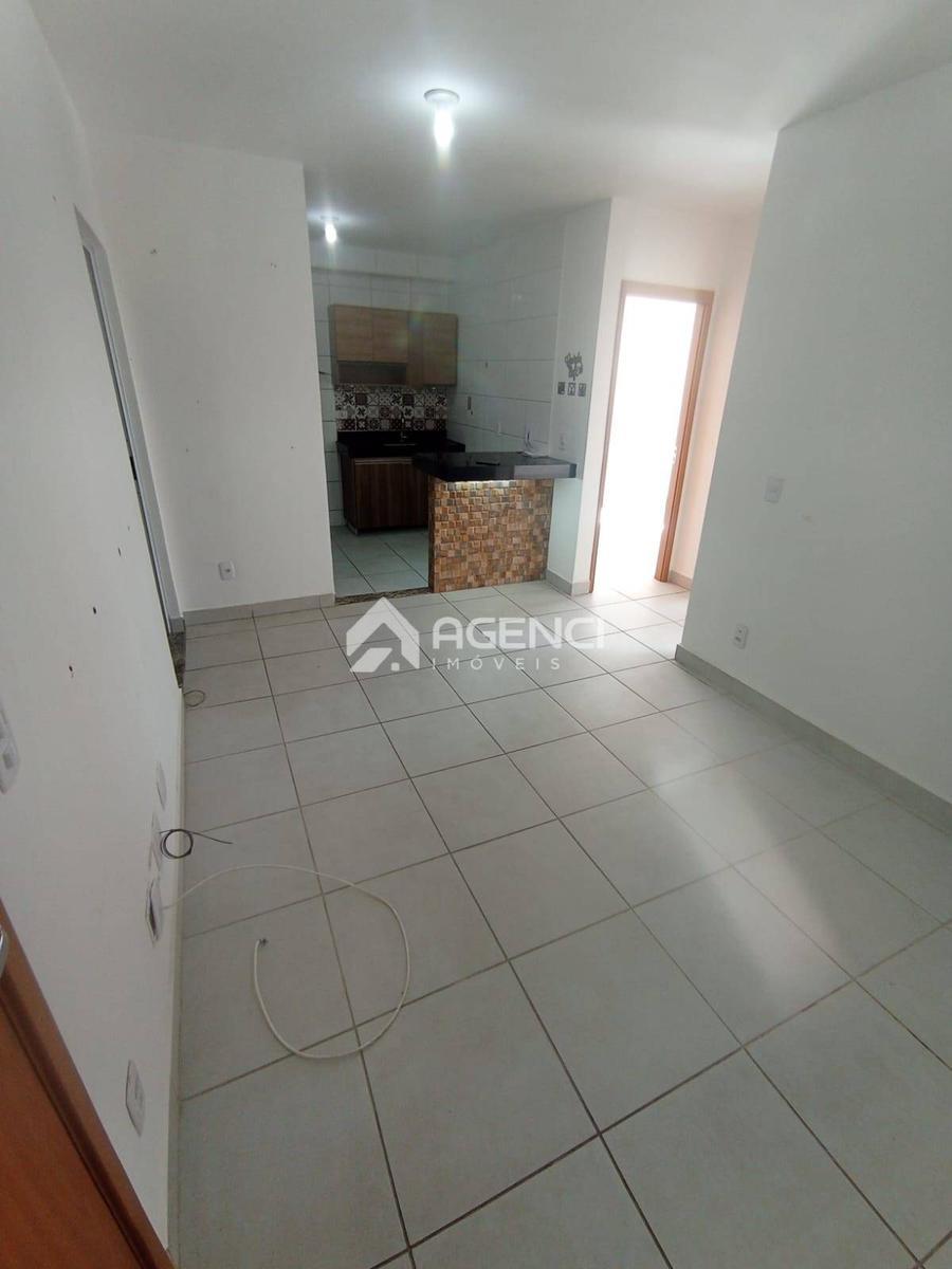 Apartamento, Chácara Cotia, 2 Quartos, 0 Vaga, 0 Suíte