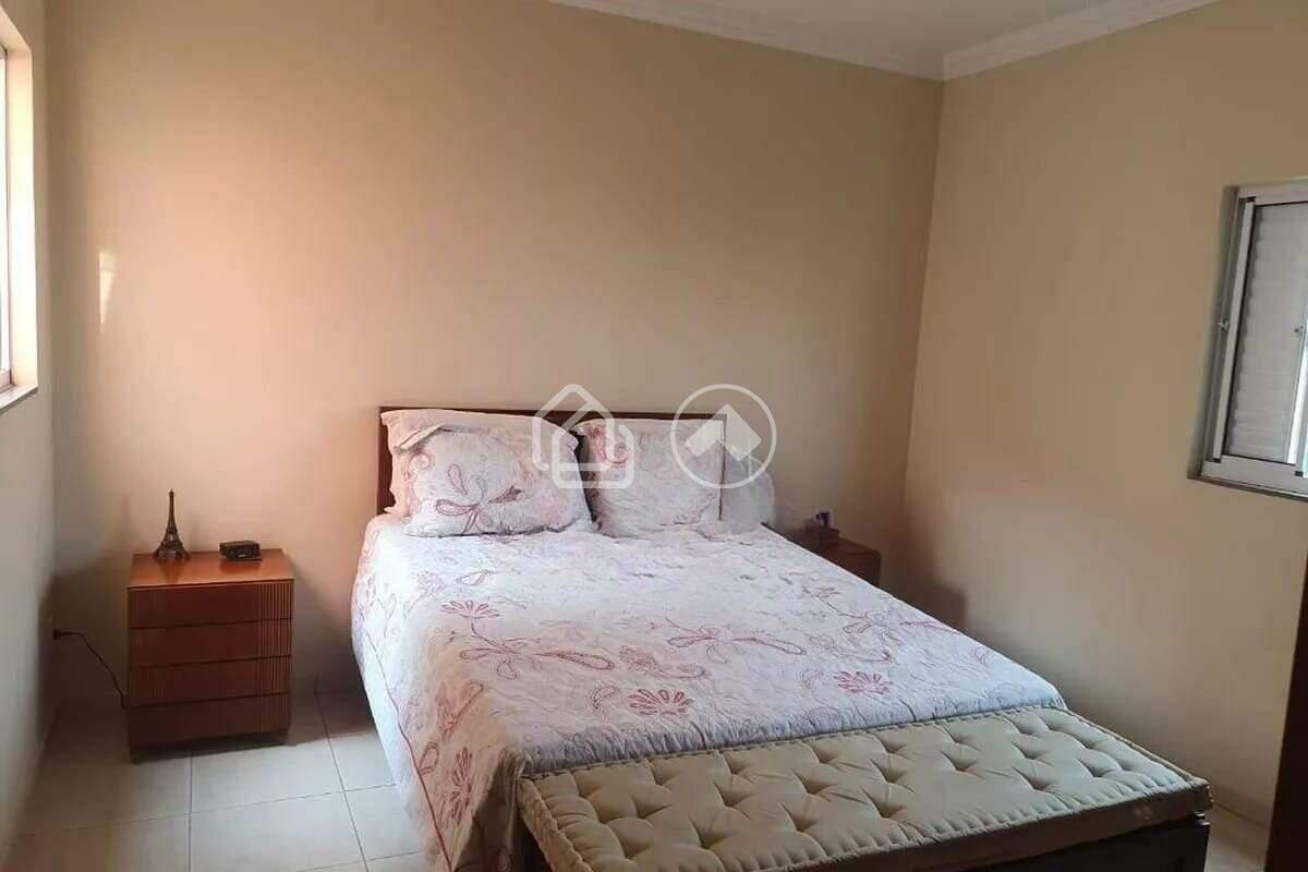 Casa, Caiçaras, 5 Quartos, 6 Vagas, 1 Suíte