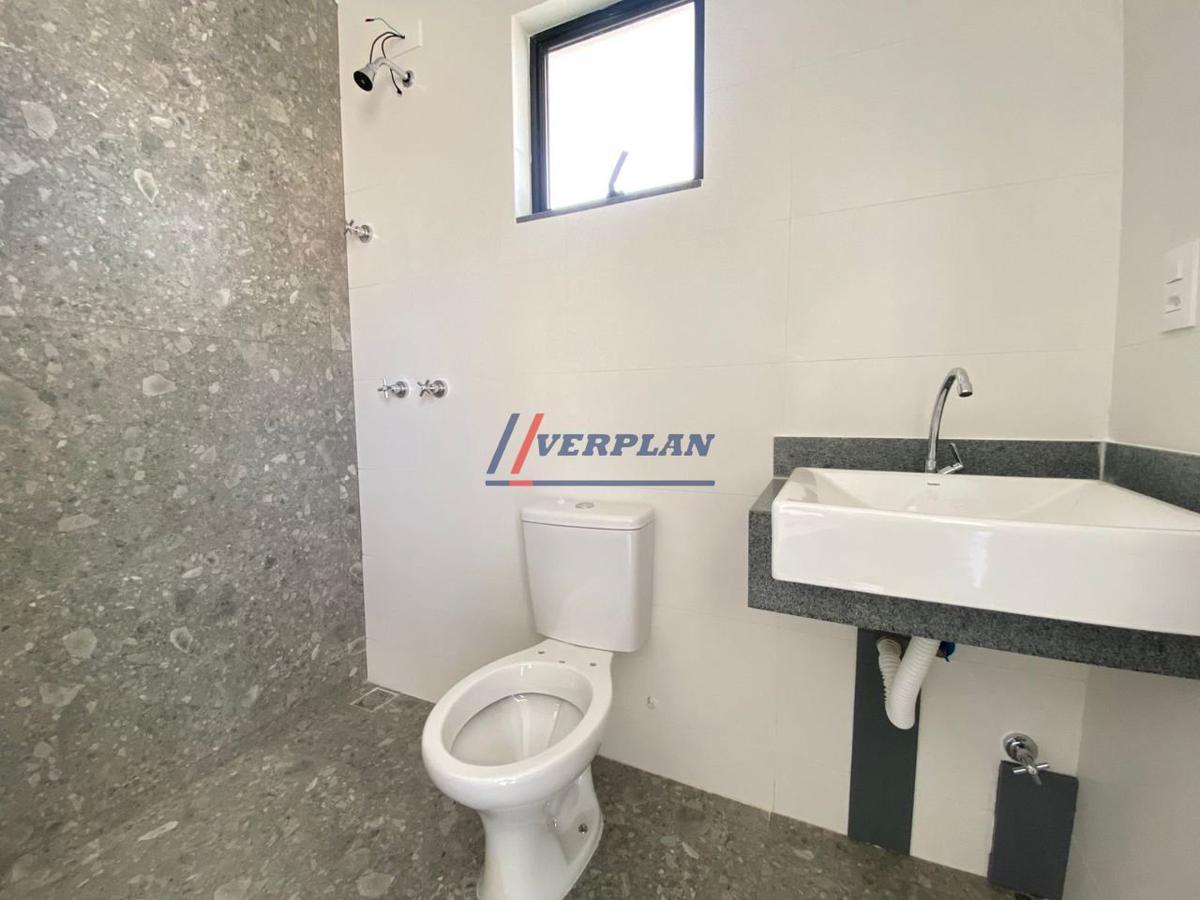 Cobertura, Prado, 2 Quartos, 2 Vagas, 2 Suítes