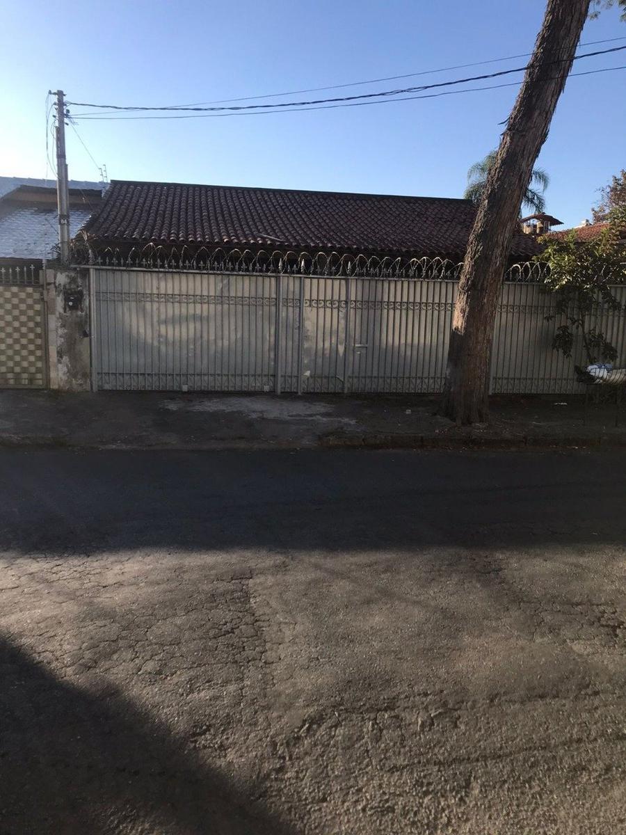 Casa Comercial, Santa Branca, 4 Quartos, 4 Vagas, 2 Suítes