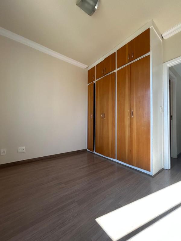 Apartamento, Castelo, 4 Quartos, 2 Vagas, 1 Suíte