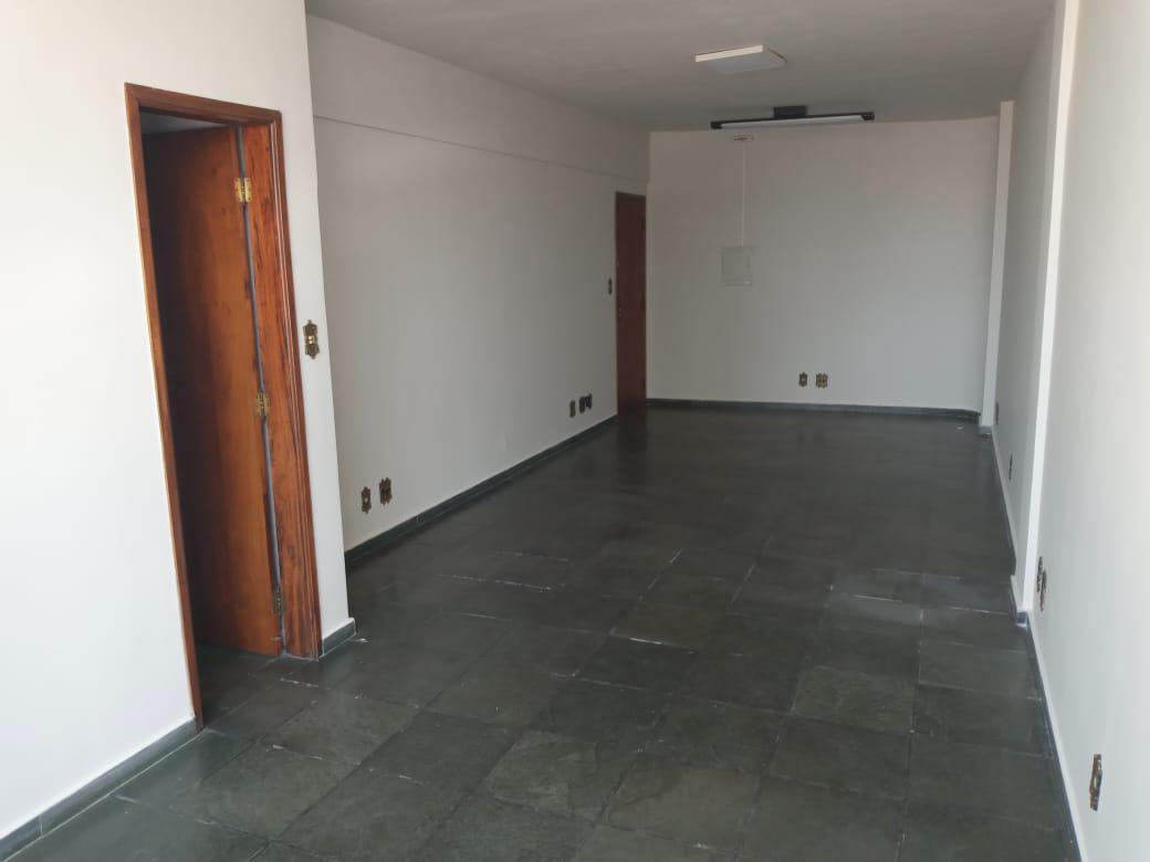 Sala, Centro, 0 Quarto, 0 Vaga