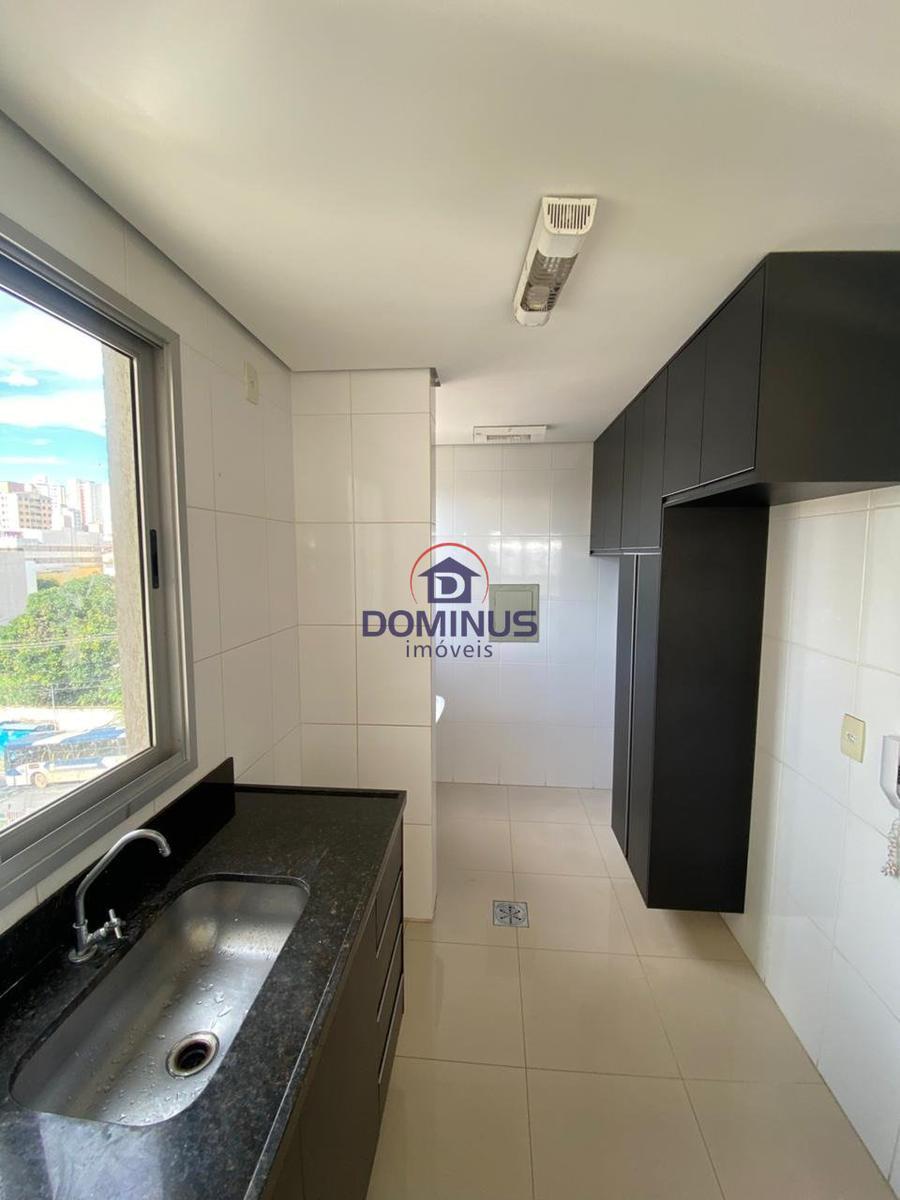 Apartamento, Sagrada Família, 2 Quartos, 2 Vagas, 1 Suíte