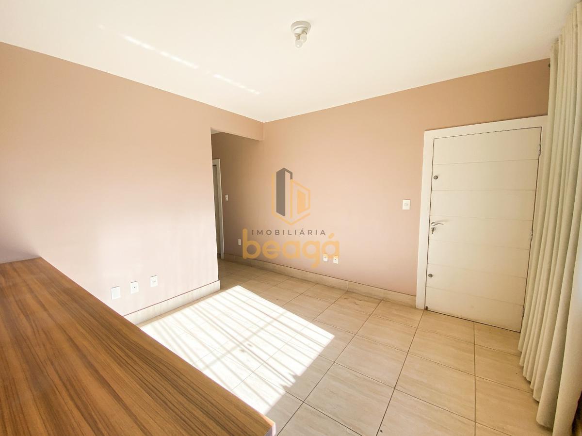 Casa, São Gotardo, 5 Quartos, 6 Vagas, 1 Suíte