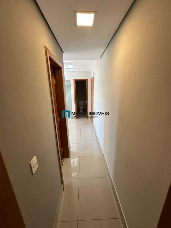 Apartamento, Floresta, 2 Quartos, 1 Vaga, 2 Suítes