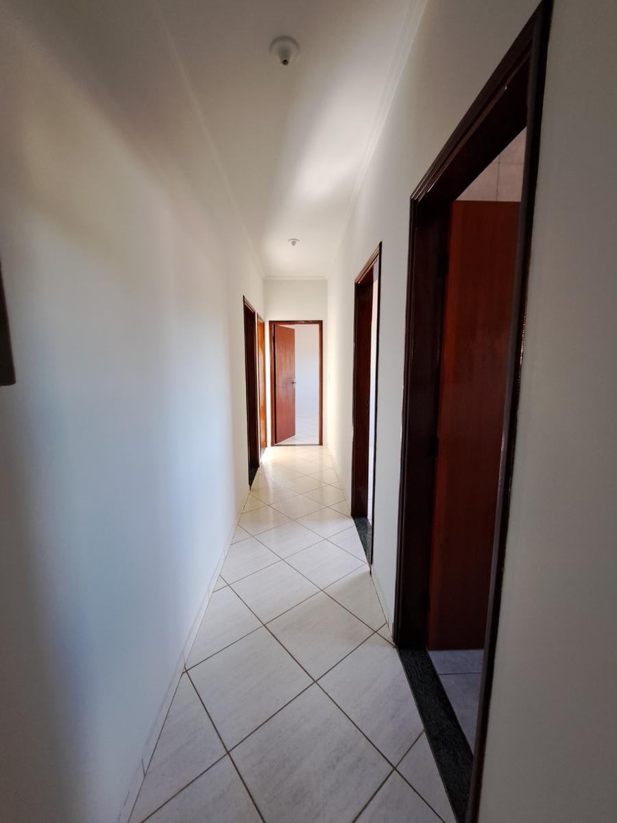 Casa, Centro, 3 Quartos, 0 Vaga