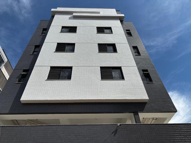 Apartamento, Sagrada Família, 2 Quartos, 2 Vagas, 2 Suítes