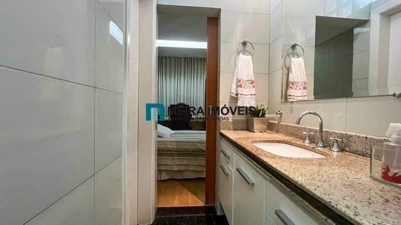 Casa, Paquetá, 4 Quartos, 5 Vagas, 2 Suítes