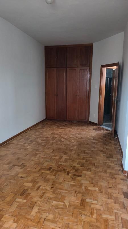 Apartamento, Floresta, 2 Quartos, 0 Vaga