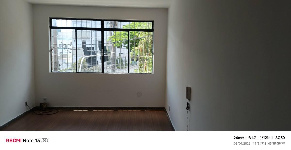 Sala, São Luiz (pampulha), 0 Quarto, 0 Vaga