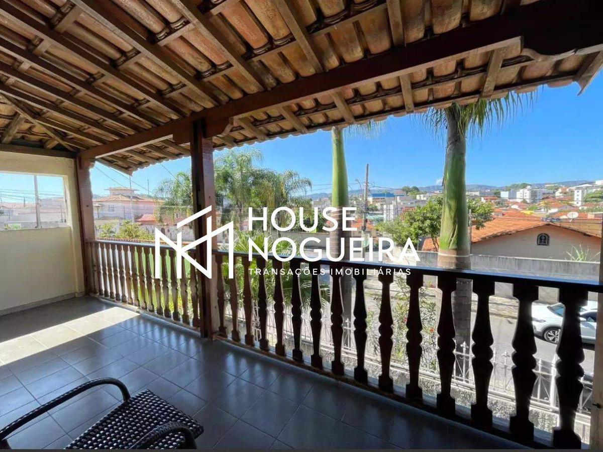 Casa, Tirol, 3 Quartos, 10 Vagas, 1 Suíte