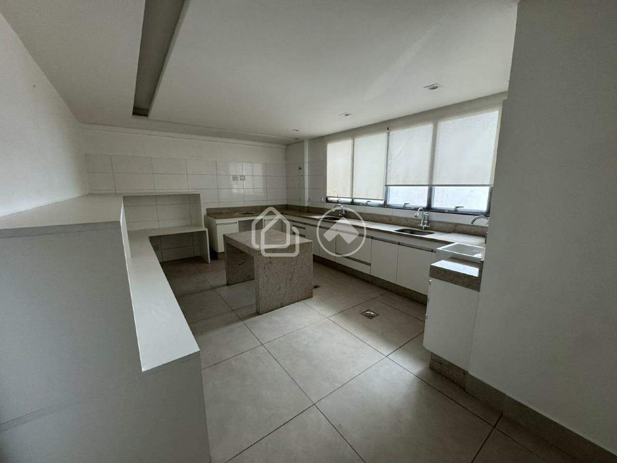 Sala, Estoril, 1 Vaga