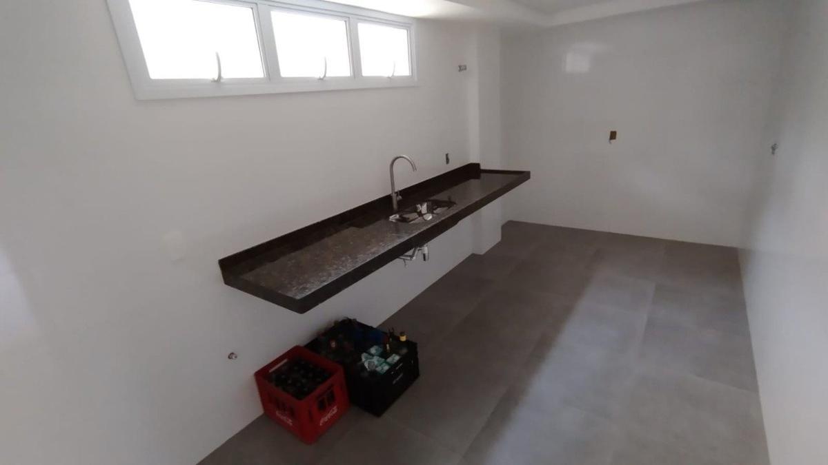 Apartamento, Fernão Dias, 4 Quartos, 3 Vagas, 1 Suíte