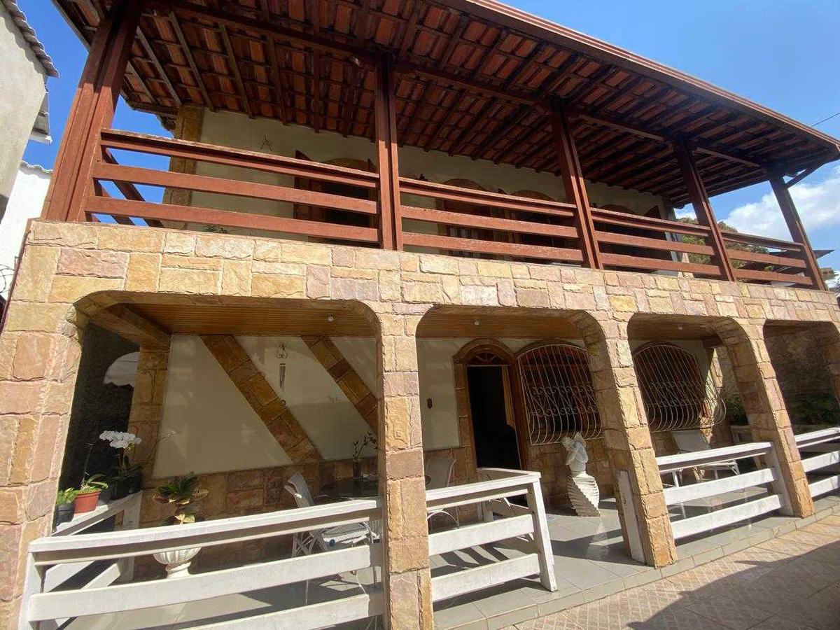 Casa, Ermelinda, 3 Quartos, 4 Vagas, 1 Suíte