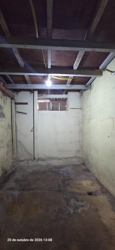 Galpão, Floresta, 0 Quarto, 0 Vaga