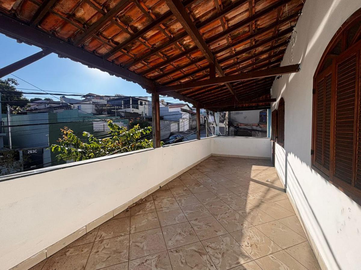 Casa, Santa Cruz, 5 Quartos, 0 Vaga