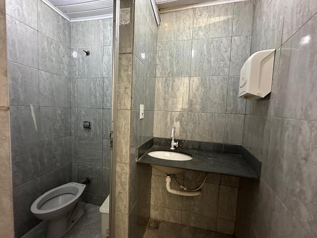 Galpão, Córrego Novo, 1 Quarto, 0 Vaga