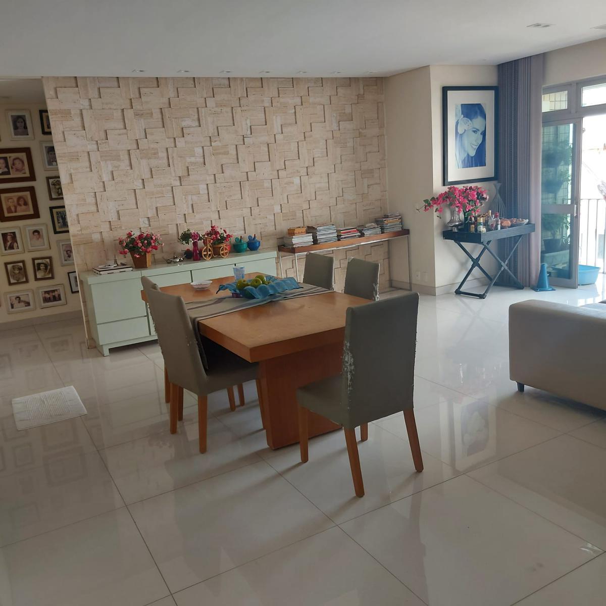 Apartamento, Santo Antônio, 4 Quartos, 2 Vagas, 1 Suíte