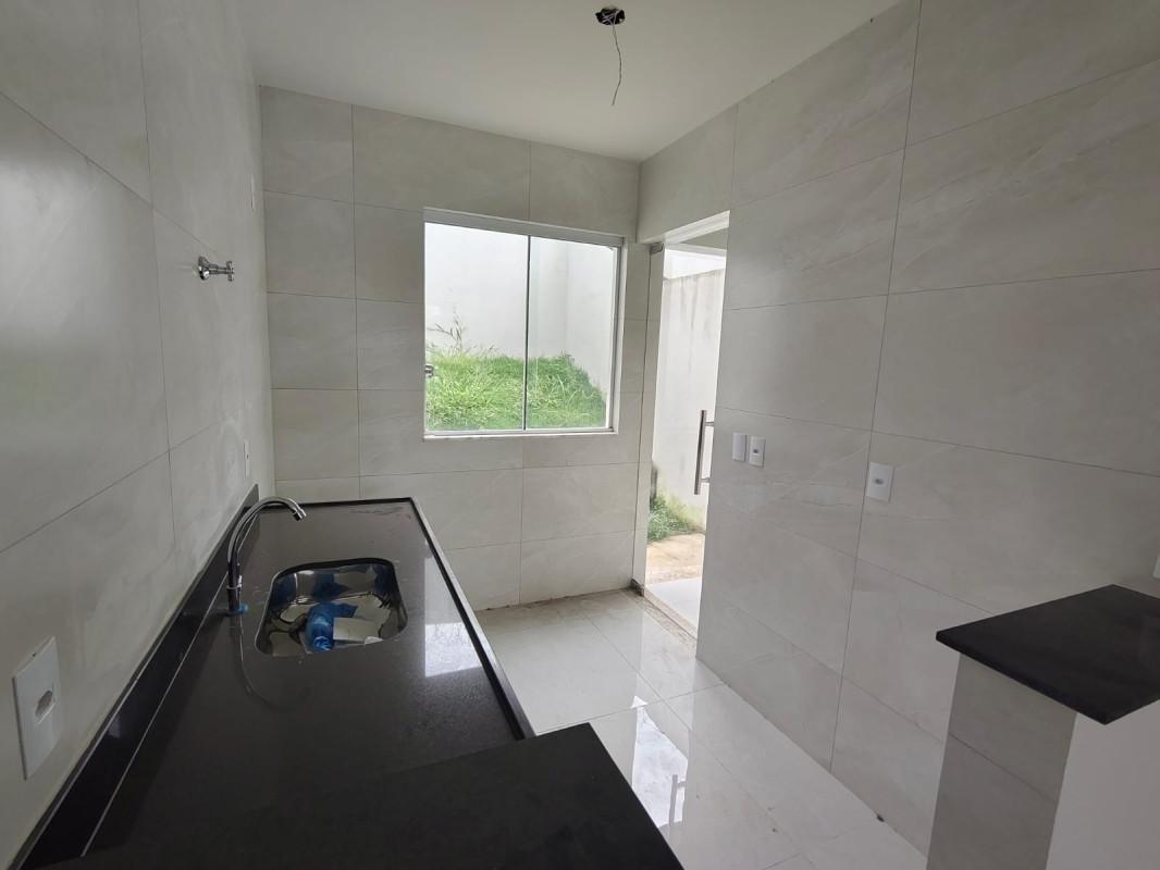 Casa, Rio Branco, 2 Quartos, 1 Vaga, 2 Suítes